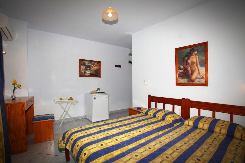 Alexandros Rooms & Studios Скопелос Номер фото