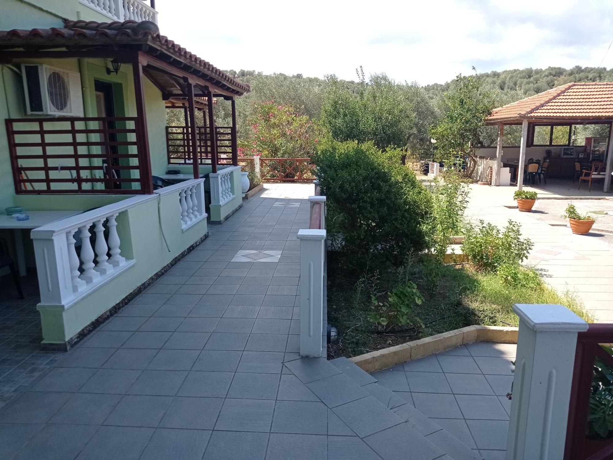 Alexandros Rooms & Studios Скопелос Экстерьер фото